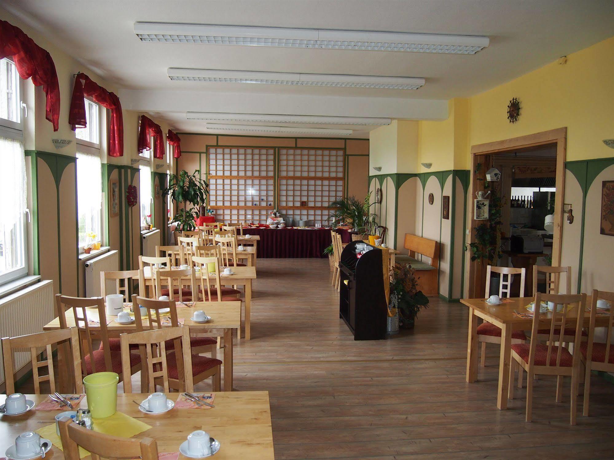 Haus Saarland Am Rennsteig Oberhof (Thuringia) Exterior foto